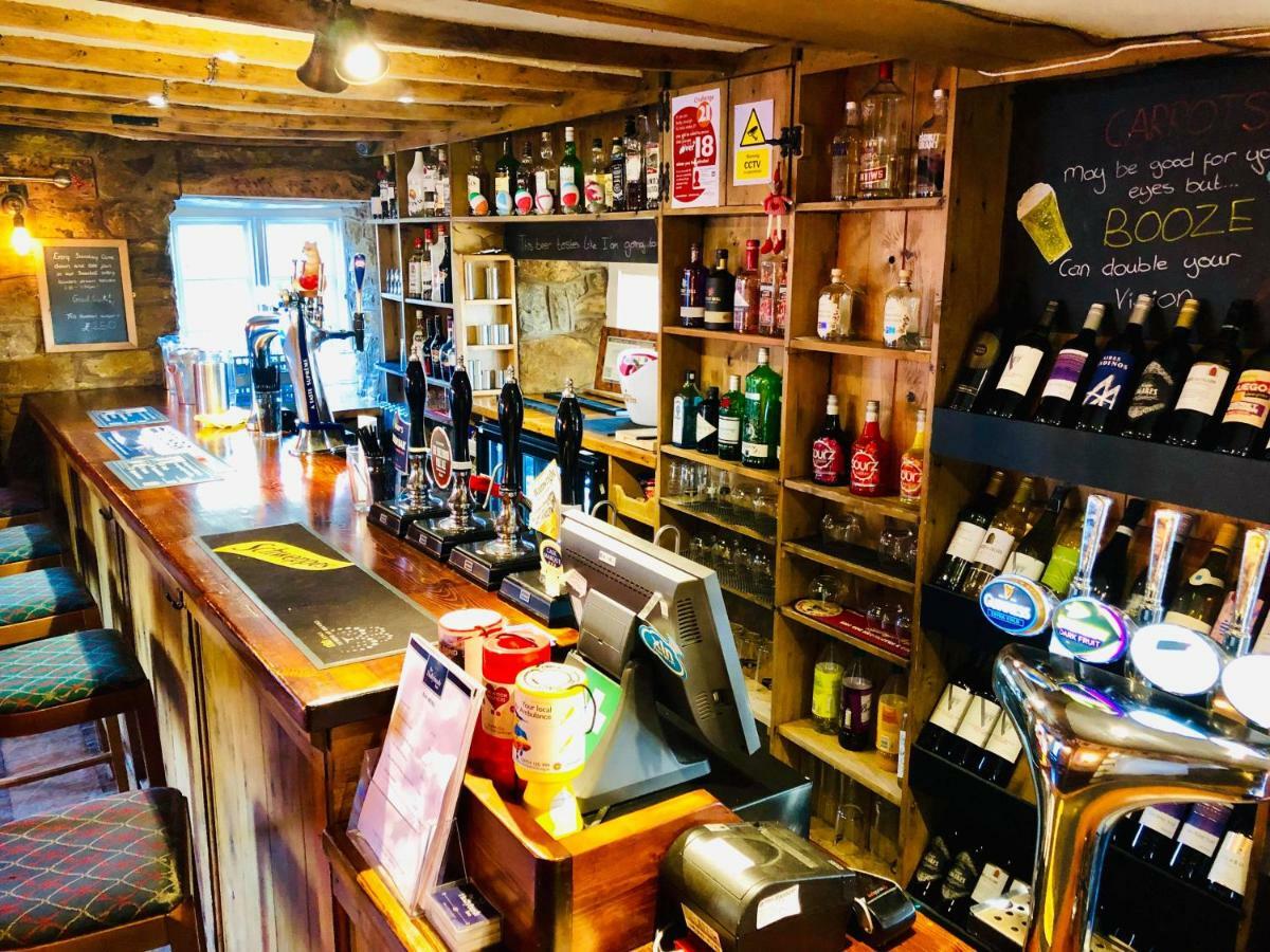 The Hollybush Inn And B&B Priors Marston Dış mekan fotoğraf