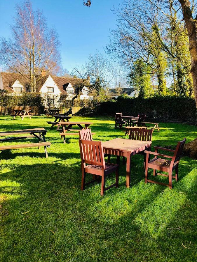 The Hollybush Inn And B&B Priors Marston Dış mekan fotoğraf